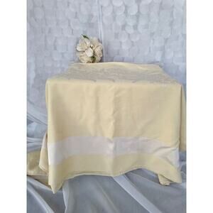 Pale yellow DAMASK tablecloth rectangular Floral Acanthus 64 X 116 Elegant